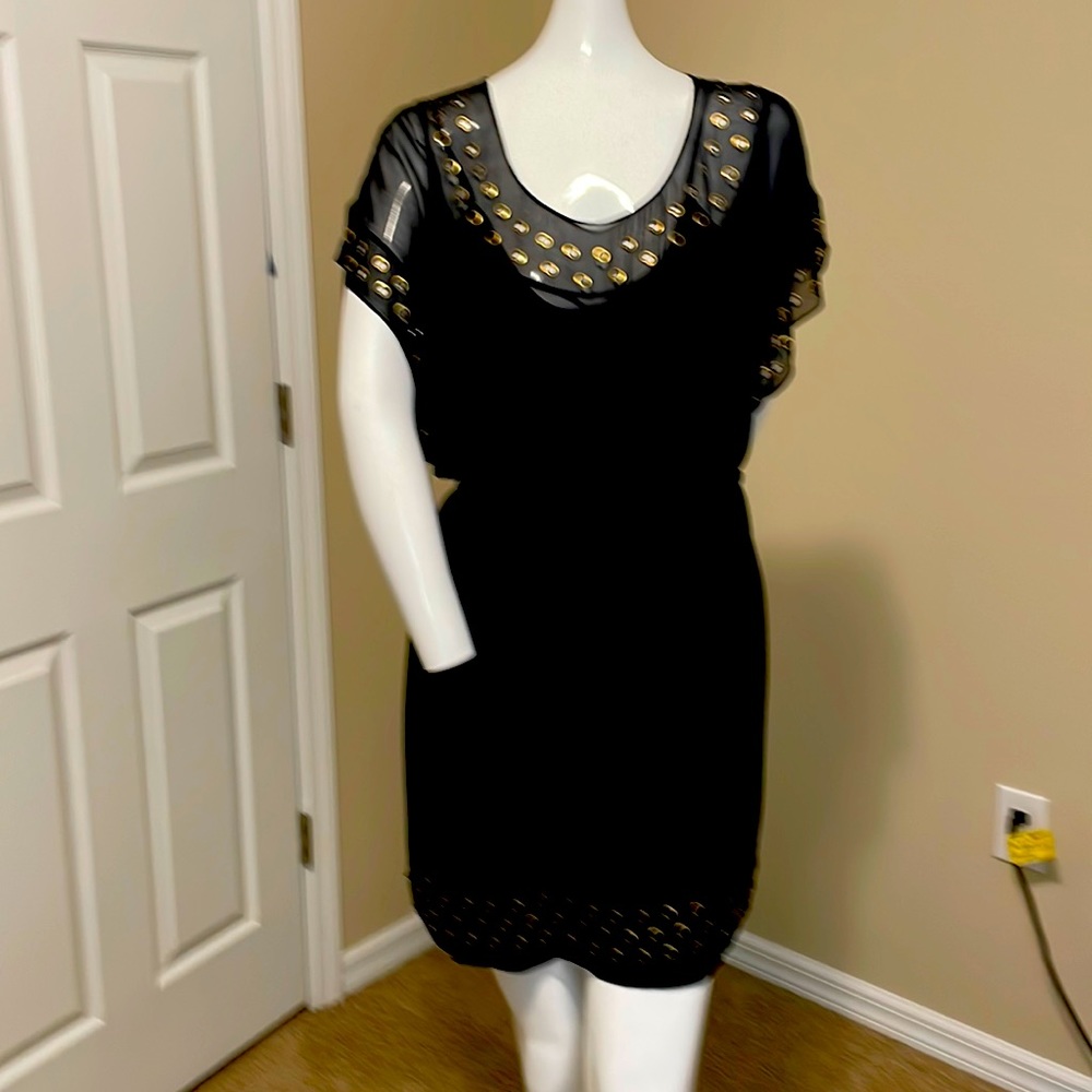 Diane Von Furstenberg DVF Black 100% Silk Chiffon Grommet Shift Dress Sz 8 NWOT